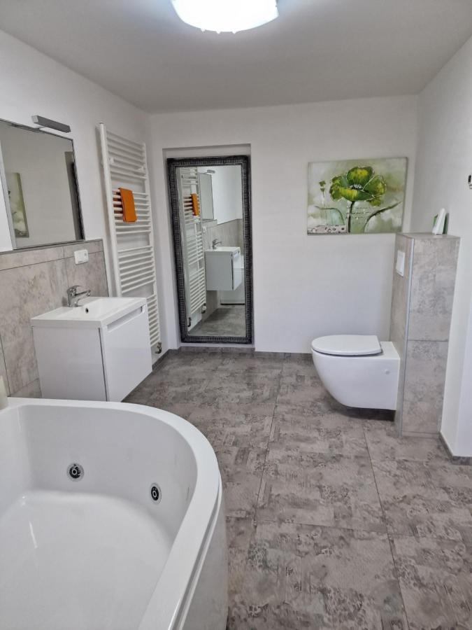 In Burgenlandkreis Сasa de vacaciones Osterfeld